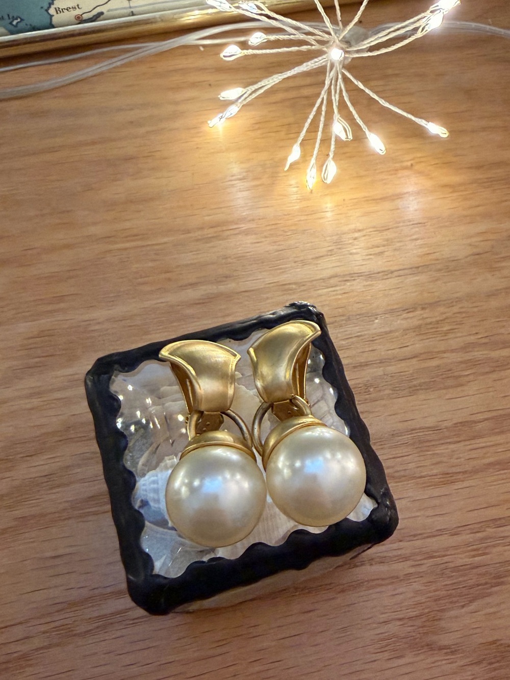 80s Runway Matte Gold Doorknocker Oversized Pearl Drop Clip-On Earrings